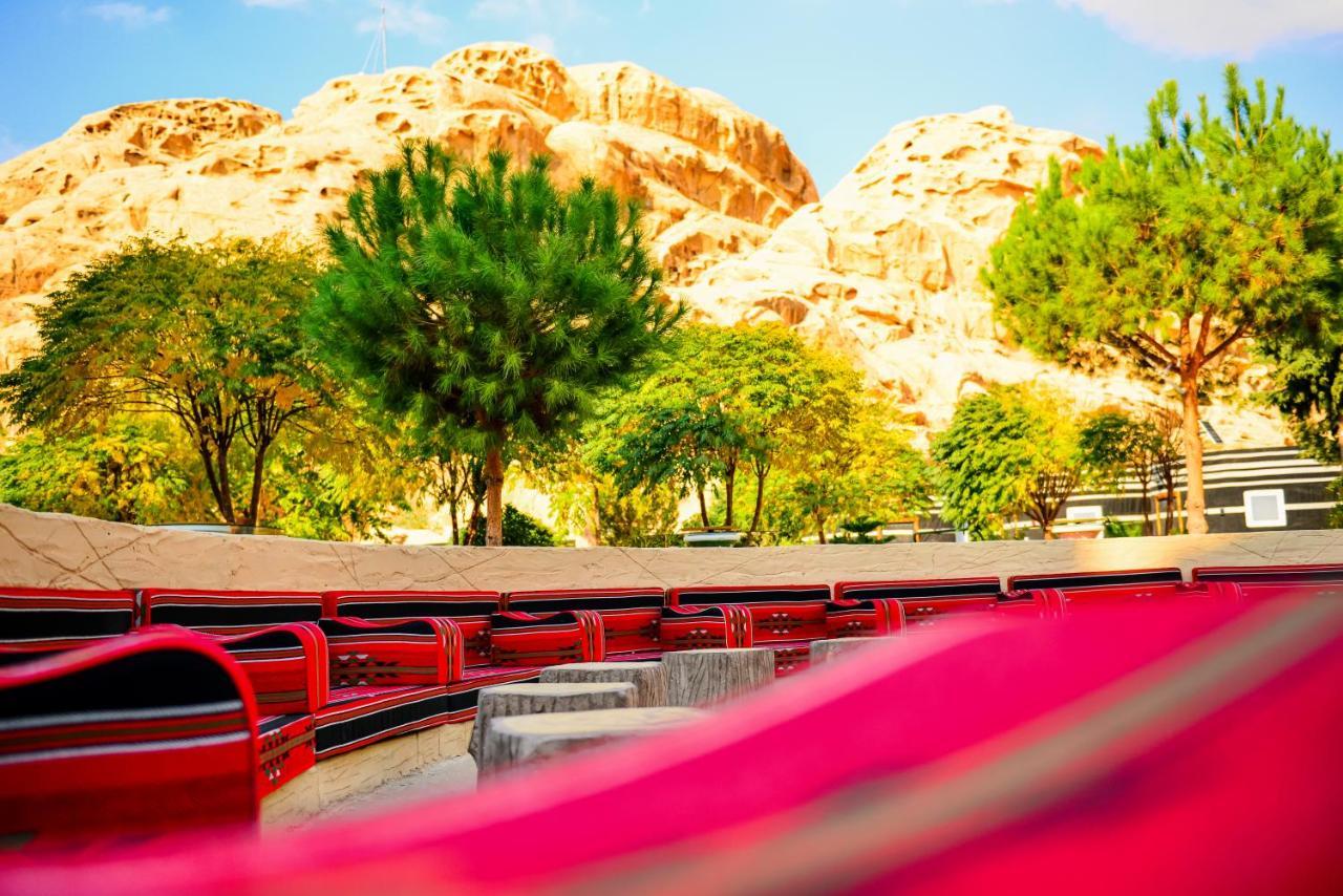 Little Petra Bedouin Camp Hotell Al Hayy Exteriör bild