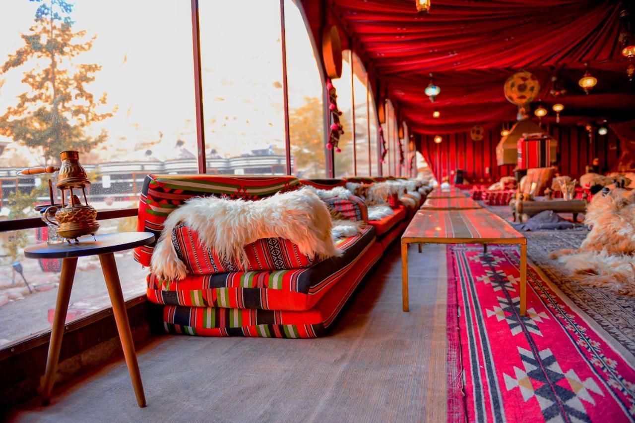 Little Petra Bedouin Camp Hotell Al Hayy Exteriör bild